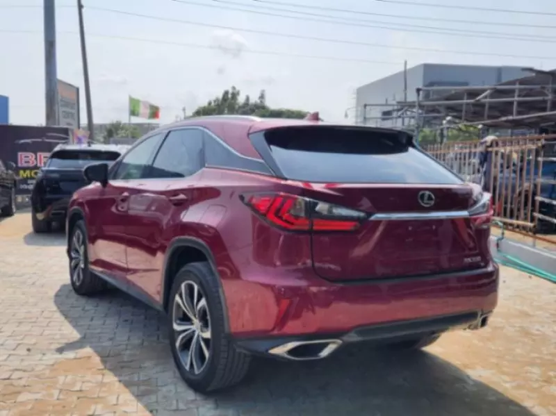 Lexus RX 350L   - 2017