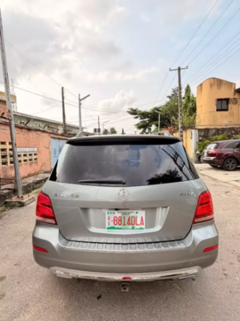 Mercedes-Benz GLK 350   - 2013