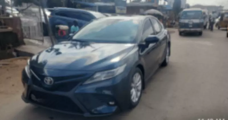 TOYOTA Camry   - 2018