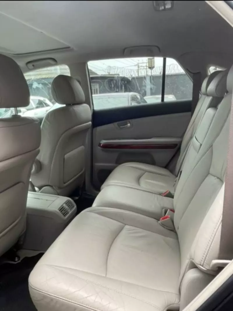 Lexus RX - 2009