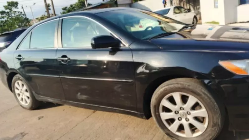 Toyota Camry   - 2007