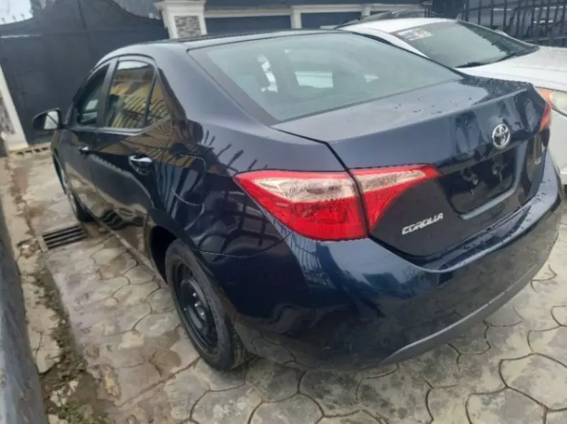 Toyota Corolla   - 2017
