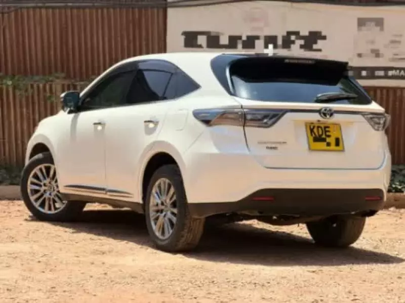 TOYOTA Harrier   - 2014