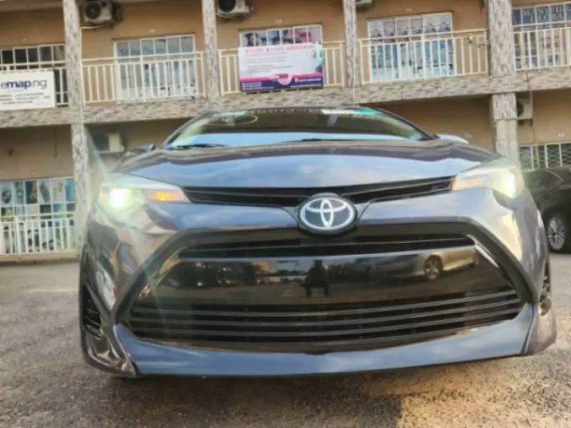 Toyota Corolla   - 2017