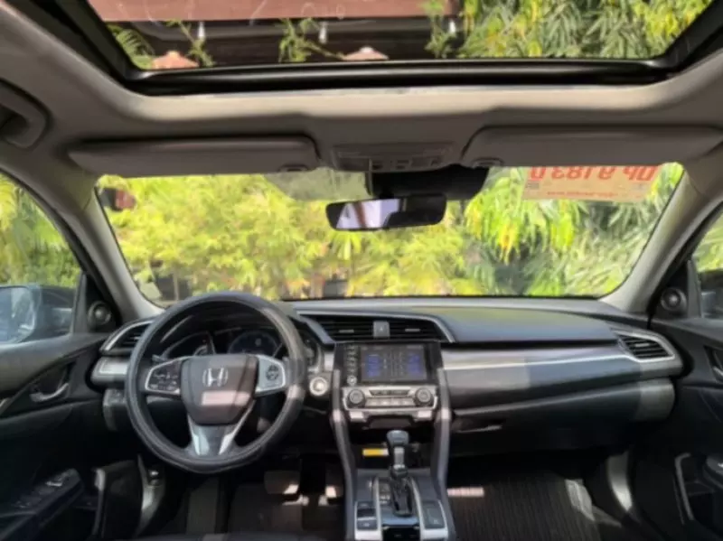 Honda Civic   - 2020