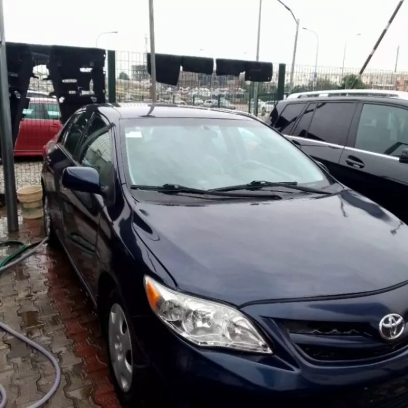 TOYOTA Corolla   - 2012