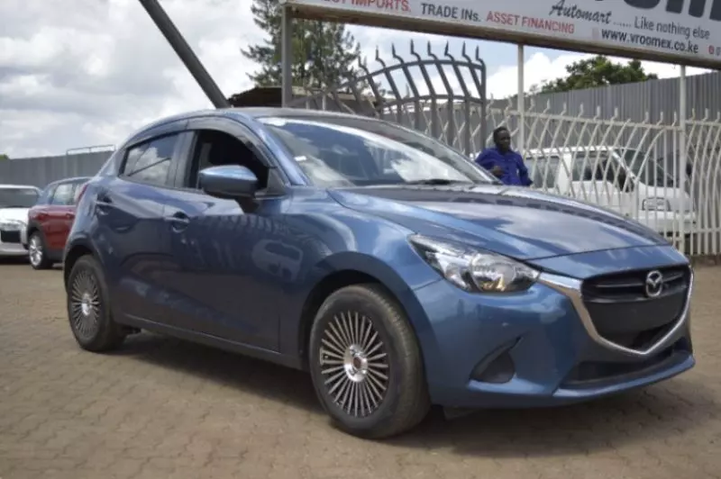 Mazda Demio    - 2019