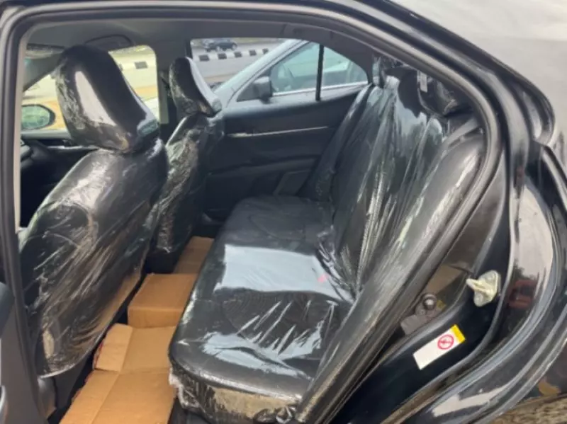 Toyota Camry - 2018