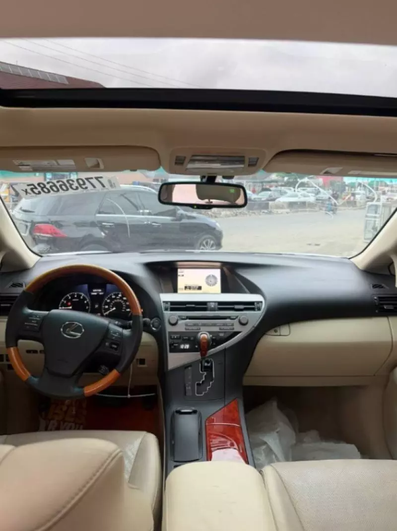 Lexus RX 350   - 2010