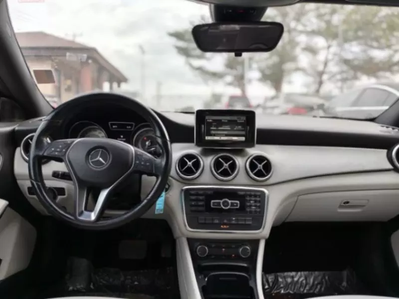 Mercedes-Benz cla class   - 2014