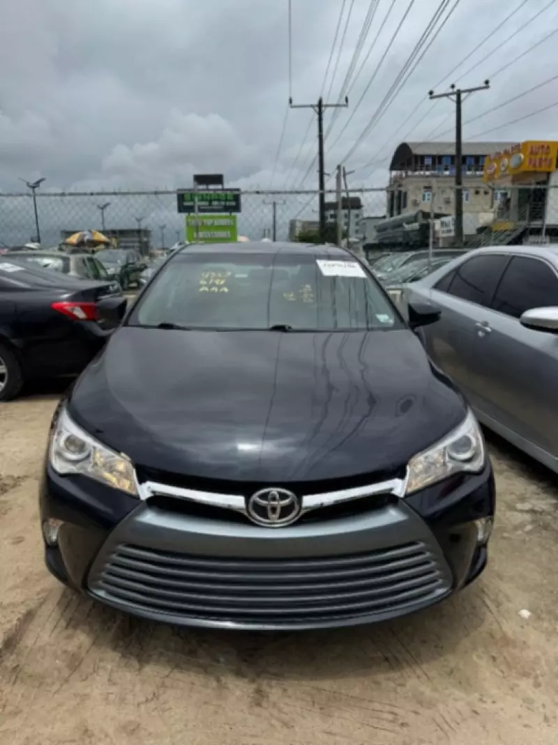 TOYOTA Camry   - 2017