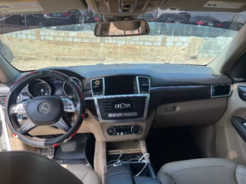 Mercedes-Benz ML 350   - 2014