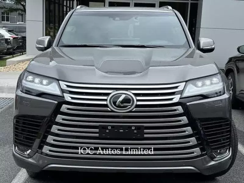 Lexus LX   - 2023