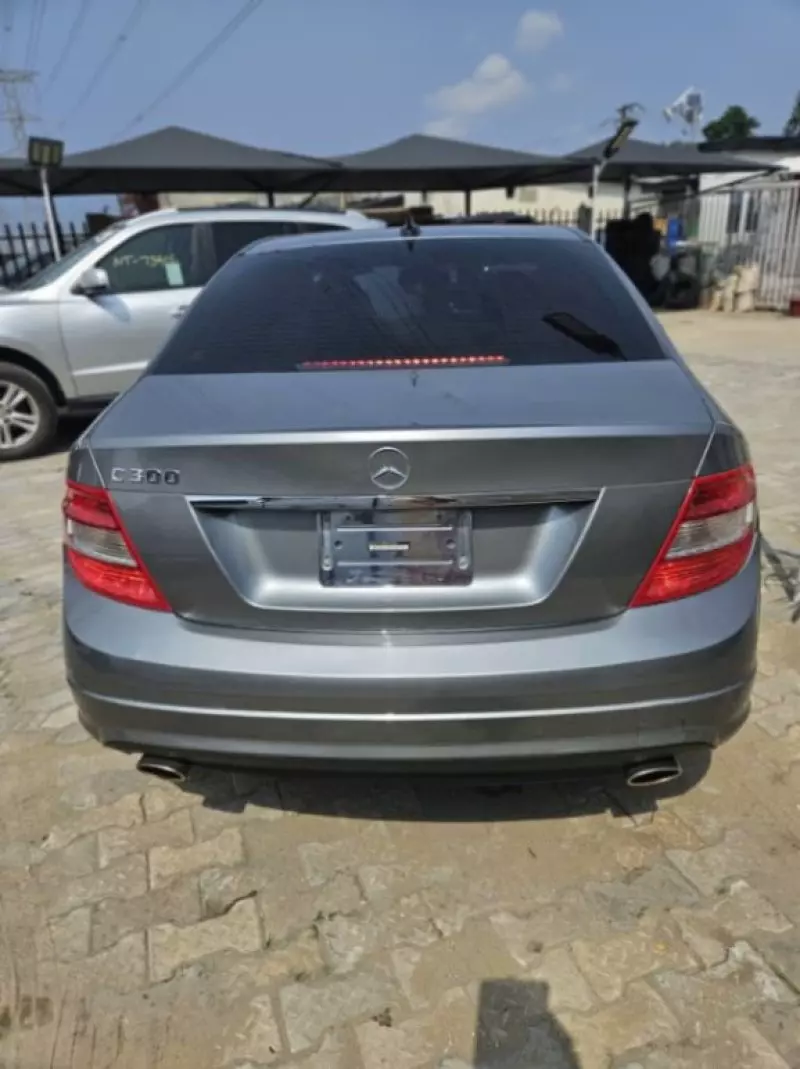 Mercedes-Benz C-Class   - 2008