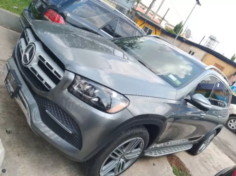 Mercedes-Benz GLS 450   - 2021