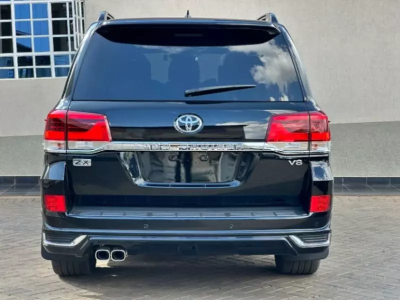 Toyota Landcruiser ZX   - 2019