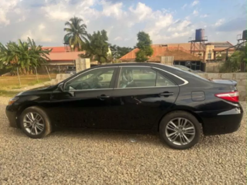 TOYOTA Camry   - 2017
