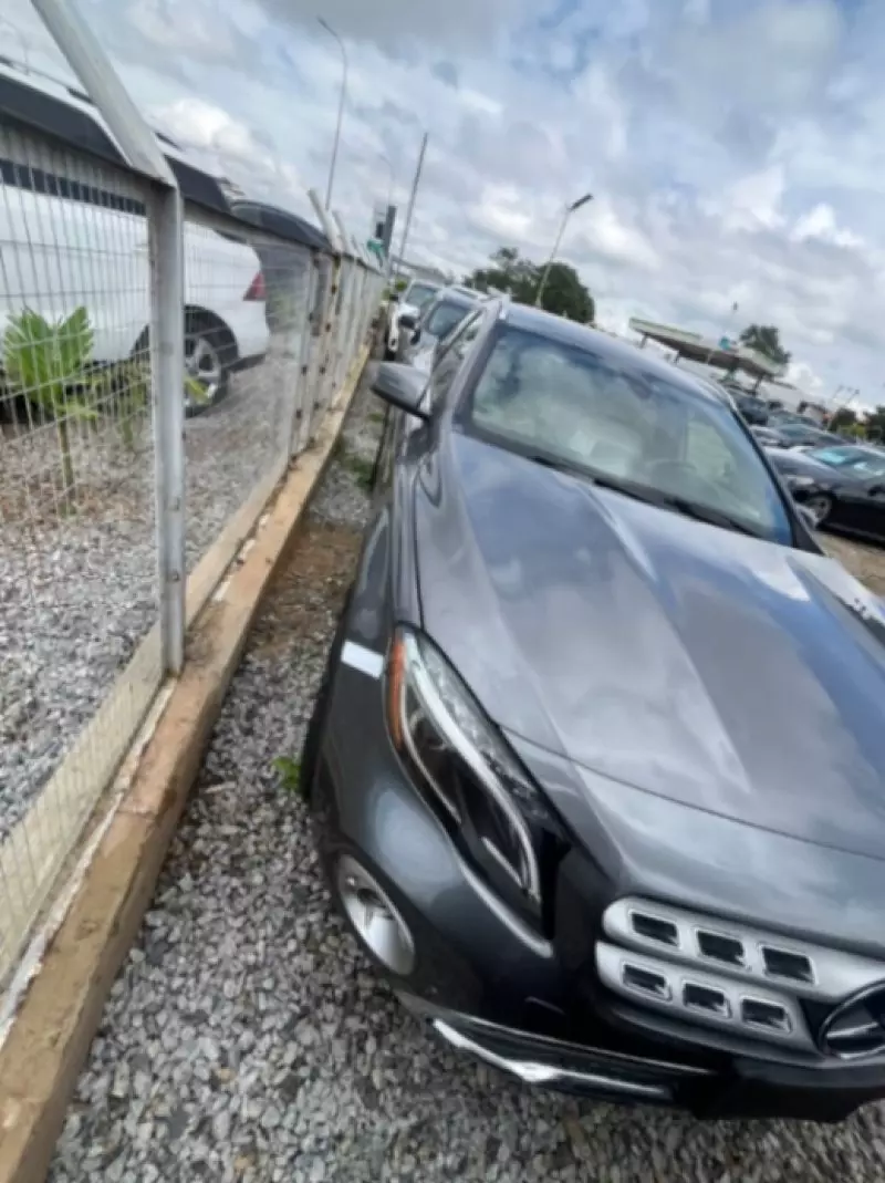 Mercedes-Benz GLA-Class - 2016