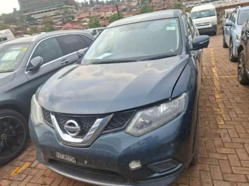 Nissan X-Trail - 2014