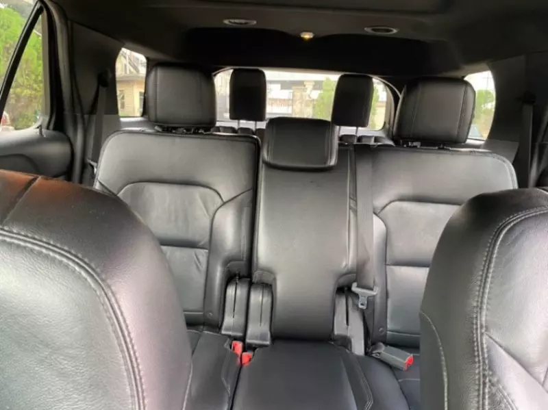 Ford Explorer   - 2017