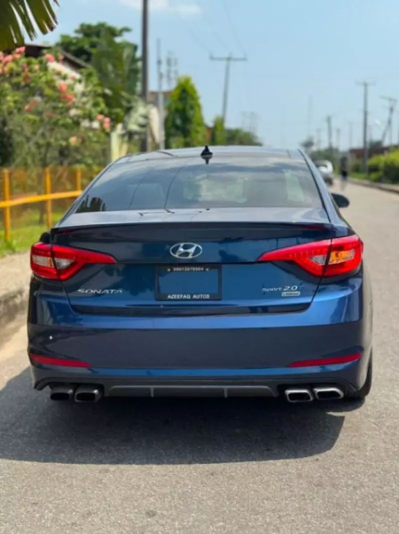 Hyundai Sonata - 2015