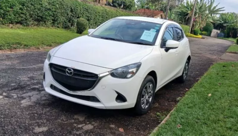 Mazda Demio   - 2018