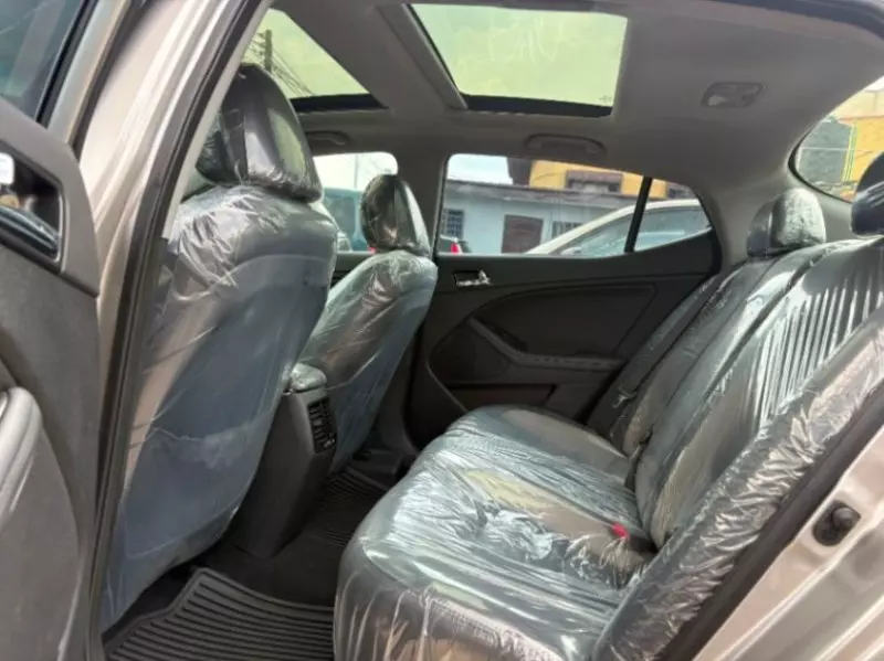 KIA Optima   - 2012