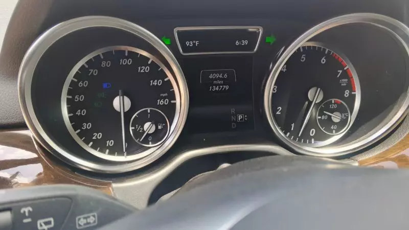Mercedes-Benz ML-Class   - 2015
