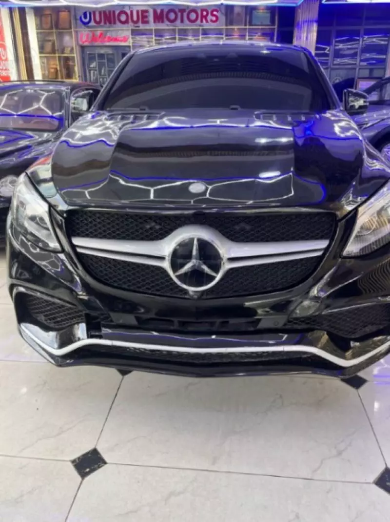 Mercedes-Benz GLE-Class   - 2016