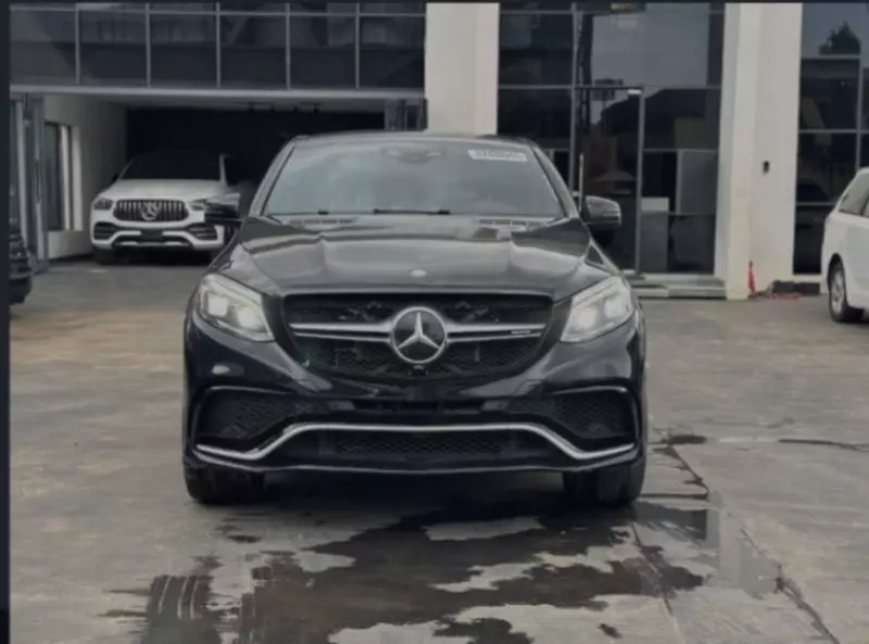Mercedes-Benz GL 63 AMG   - 2016