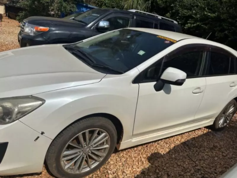 Subaru Impreza   - 2013