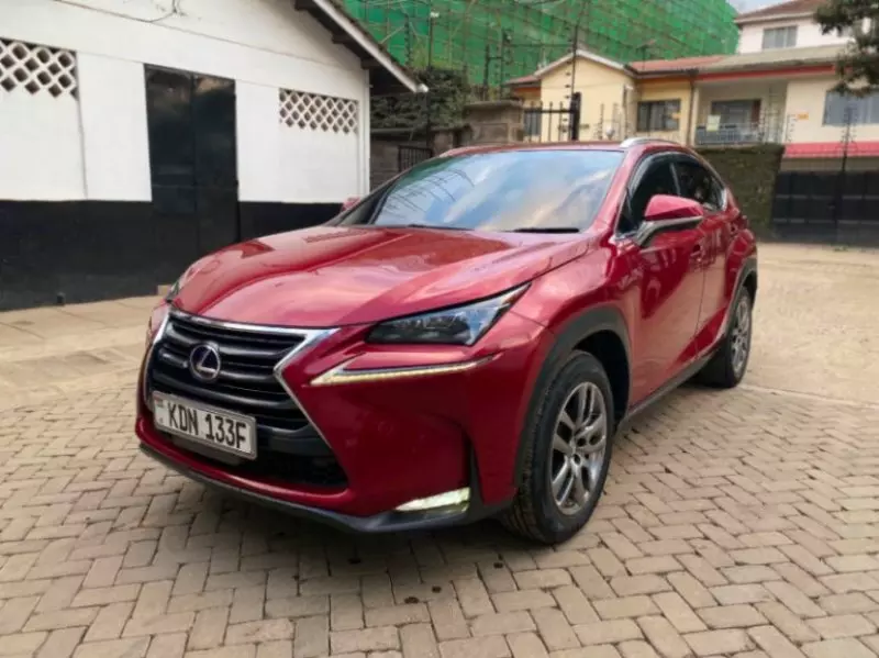 Lexus NX 300   - 2016