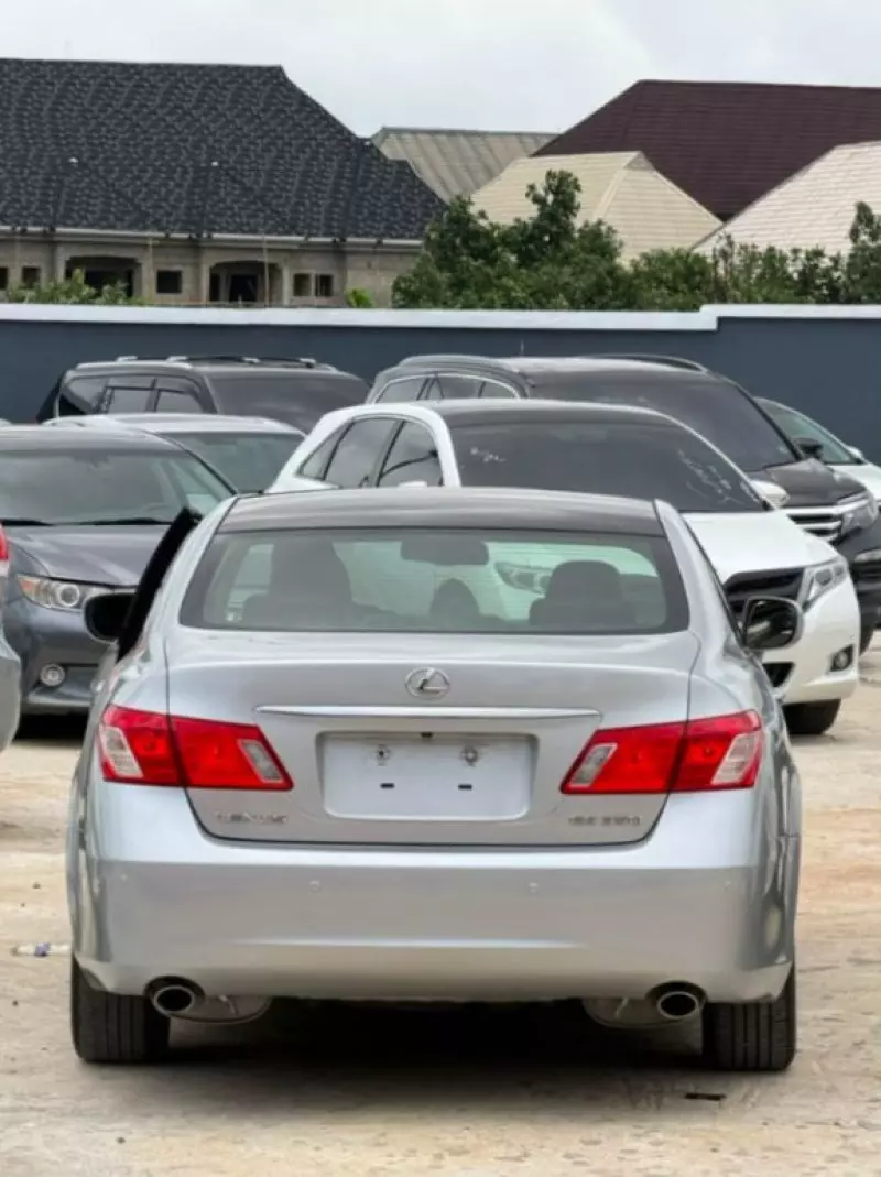 Lexus ES   - 2007