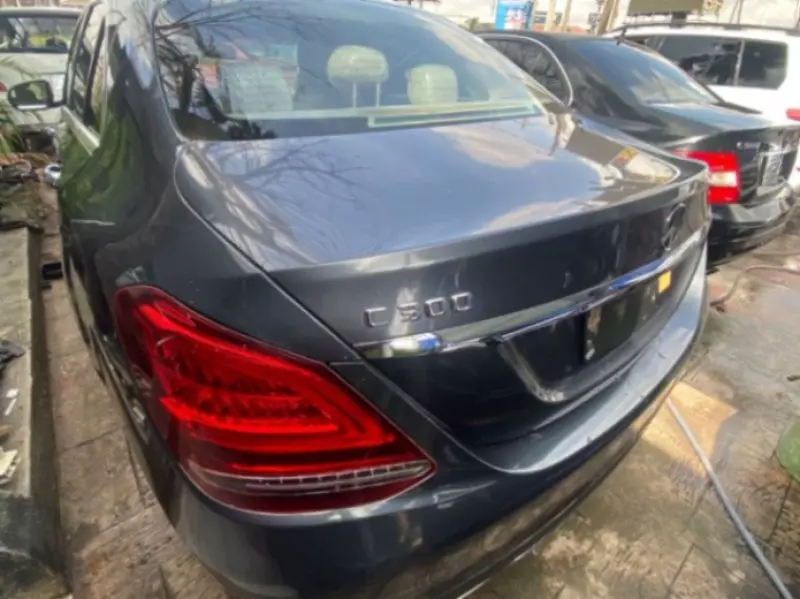 Mercedes-Benz C-Class   - 2015