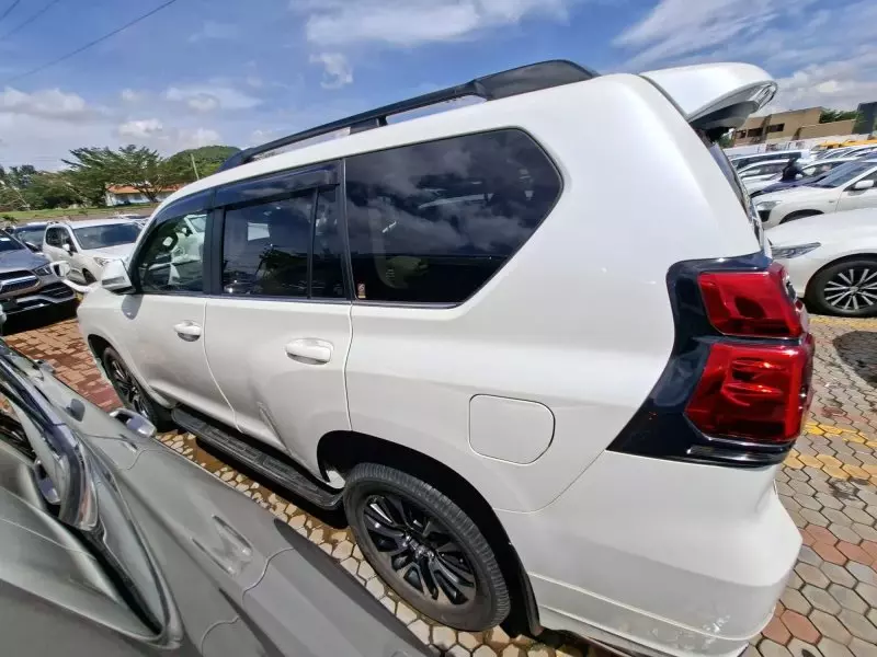 Toyota Landcruiser prado TX.L   - 2023