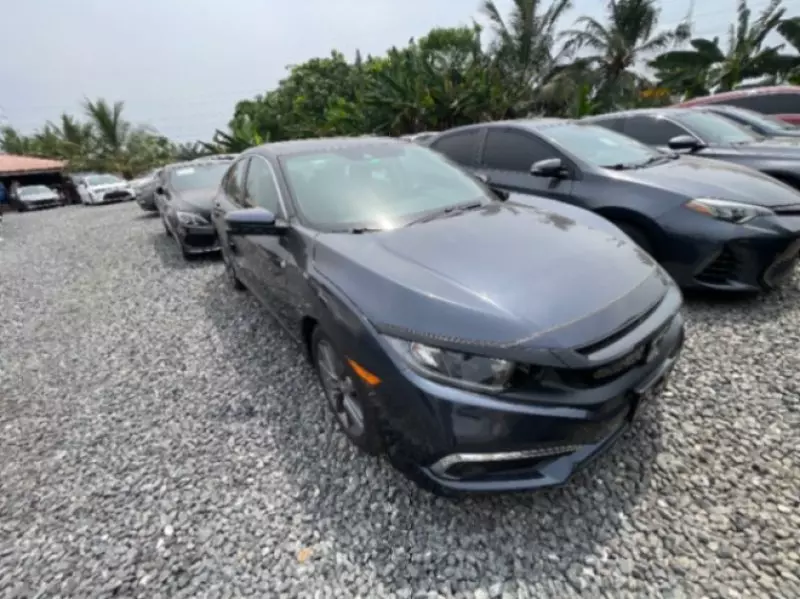 Honda Civic   - 2020