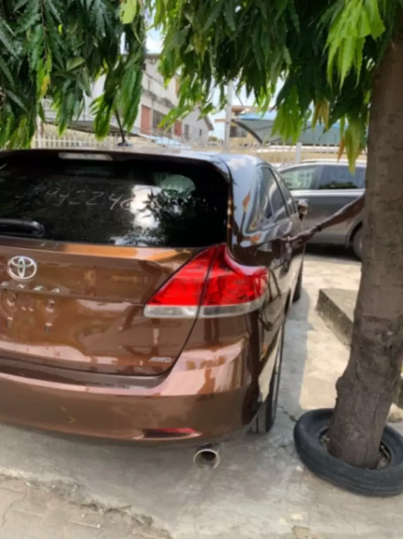 TOYOTA Venza - 2011