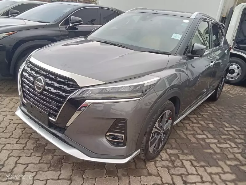 Nissan Kicks   - 2020