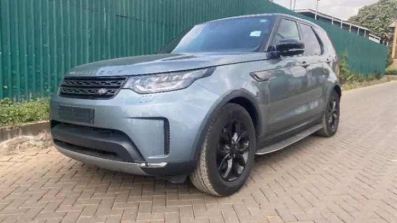 Land Rover Discovery   - 2017