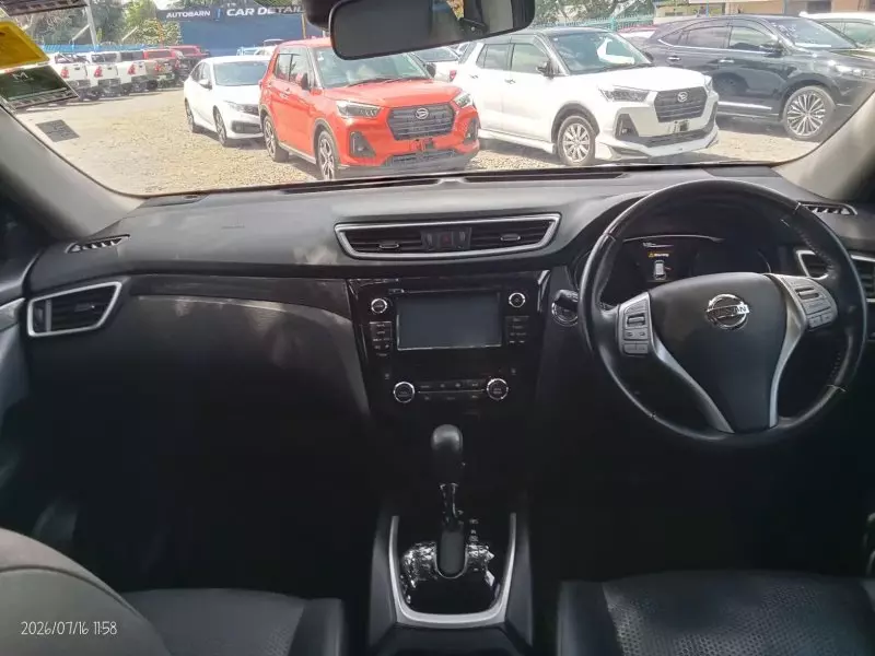 Nissan X-Trail - 2017