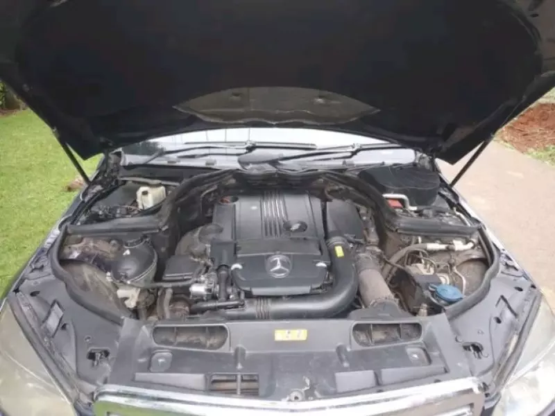 Mercedes-Benz C 200   - 2010