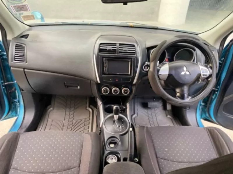 Mitsubishi RVR - 2011