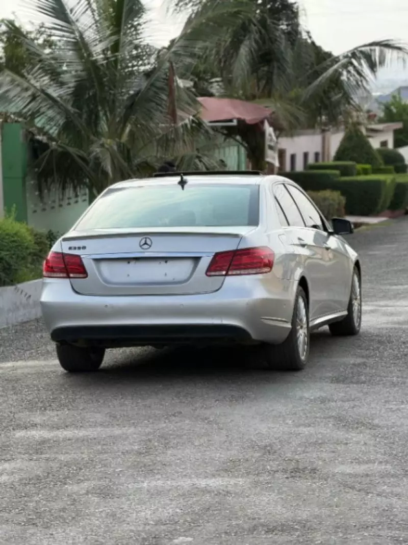 Mercedes-Benz E350   - 2014
