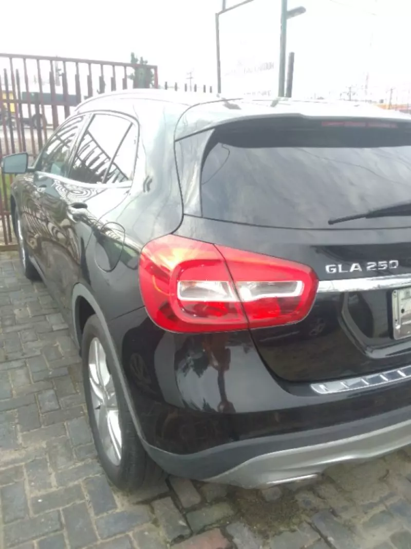 Mercedes-Benz GLA 250   - 2017