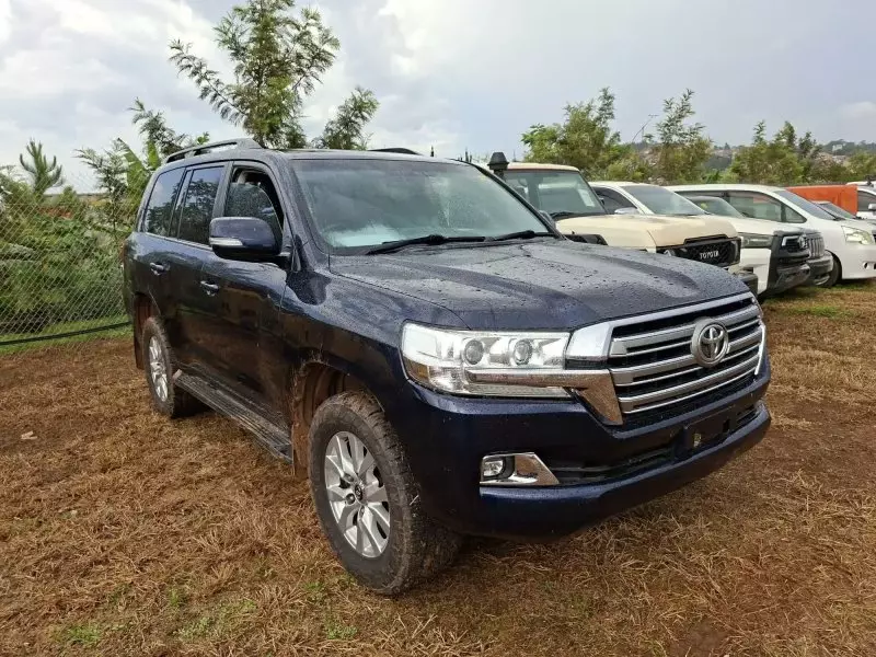 Toyota Landcruiser Vx V8    - 2019