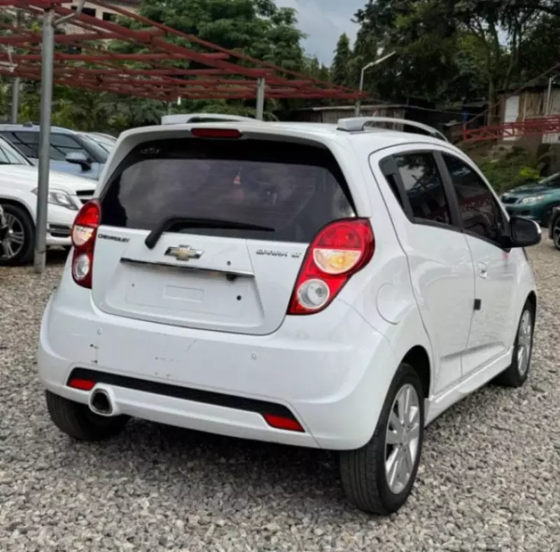 Chevrolet Spark   - 2015