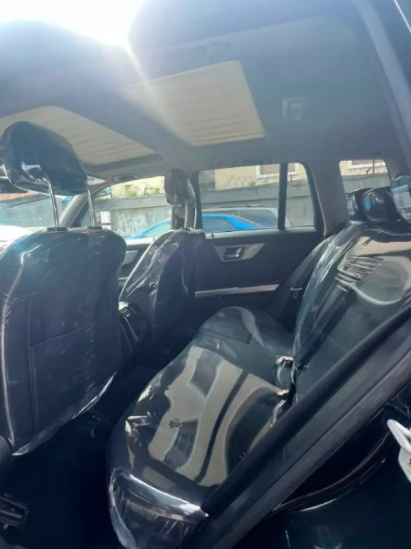 Mercedes-Benz GLK 350   - 2011