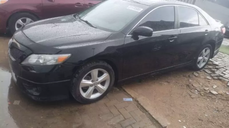 TOYOTA camry   - 2010