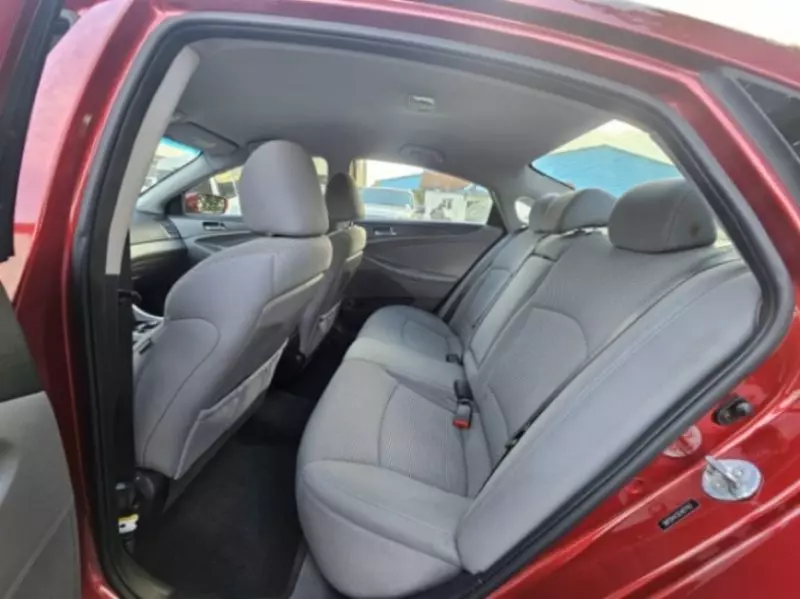 Hyundai Sonata   - 2014