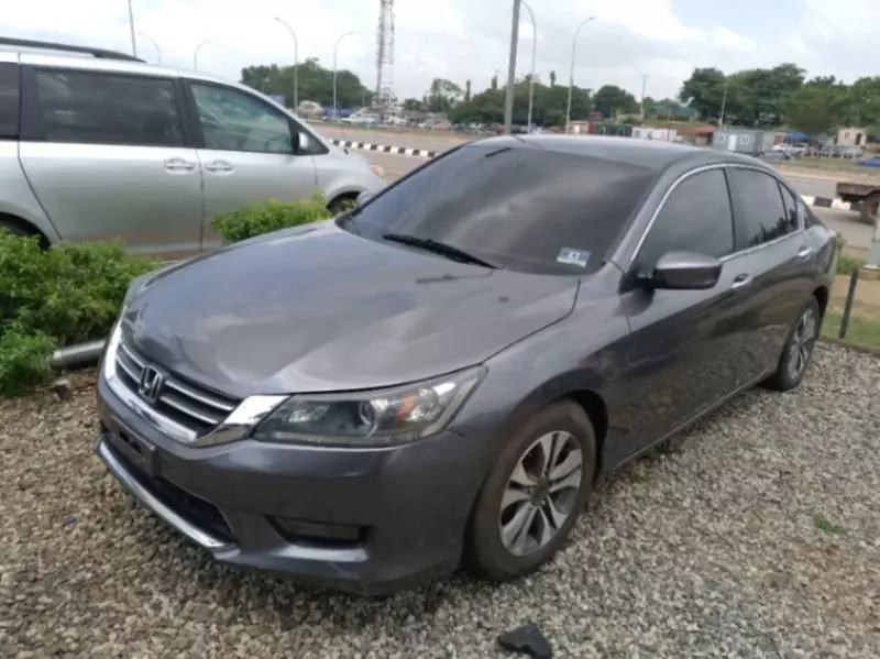 Honda Accord   - 2013